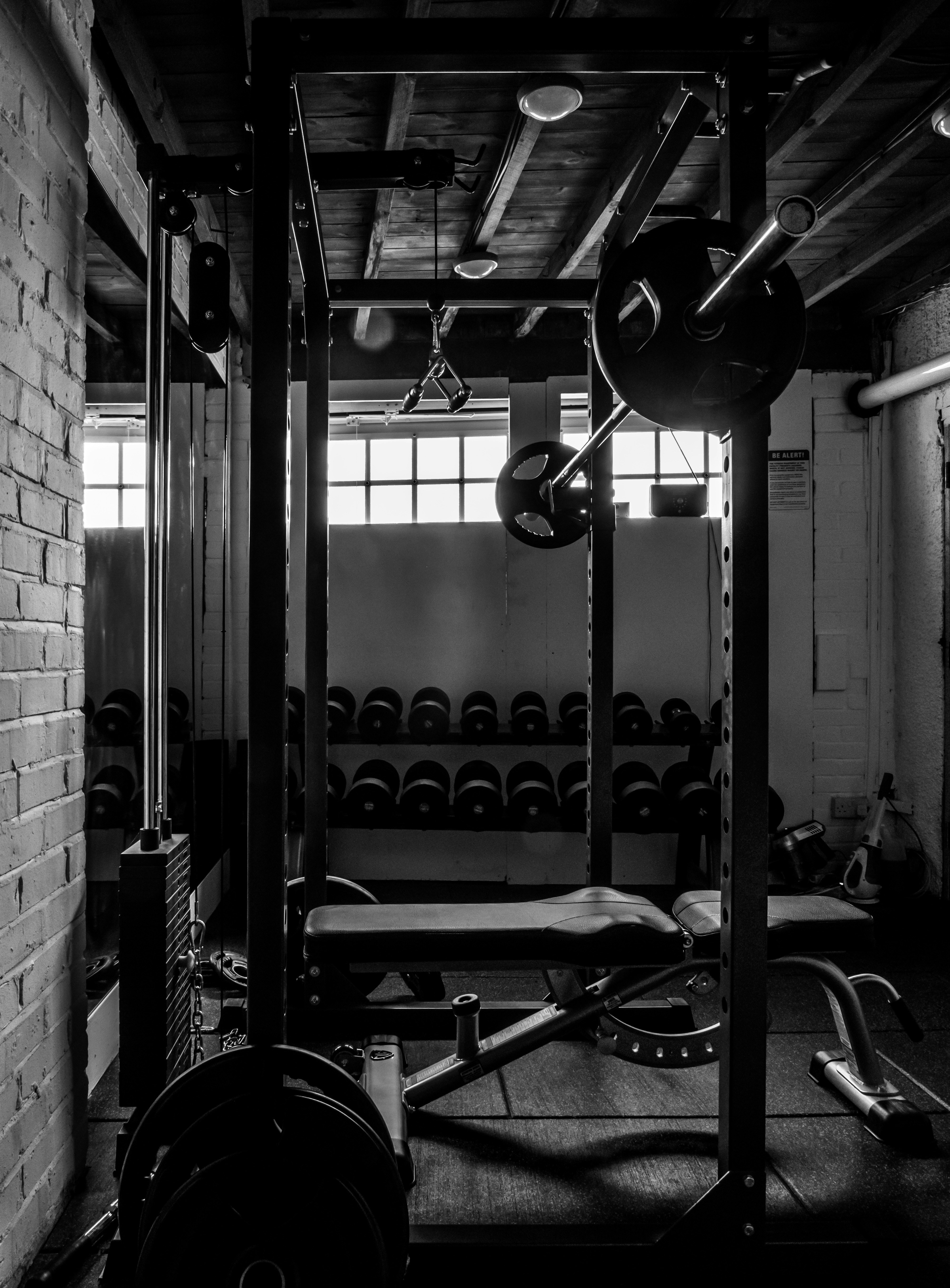 Gym equipment - Build lasting fitness habits